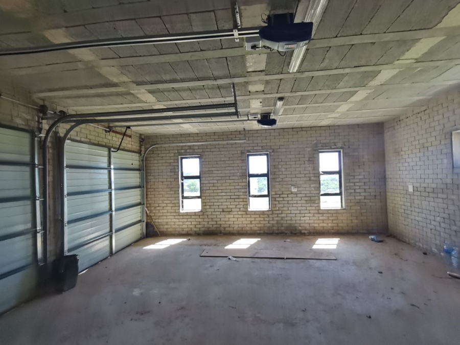 5 Bedroom Property for Sale in Royalston Residential Estate and Wildlife Reserve Eastern Cape